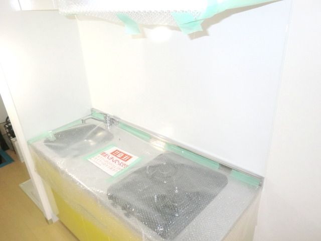 キッチン　★２口ガスコンロ付システムキッチンでお料理もはかどります★