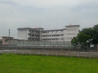 中学校　北九州市立南曽根中学校（中学校）まで1576m