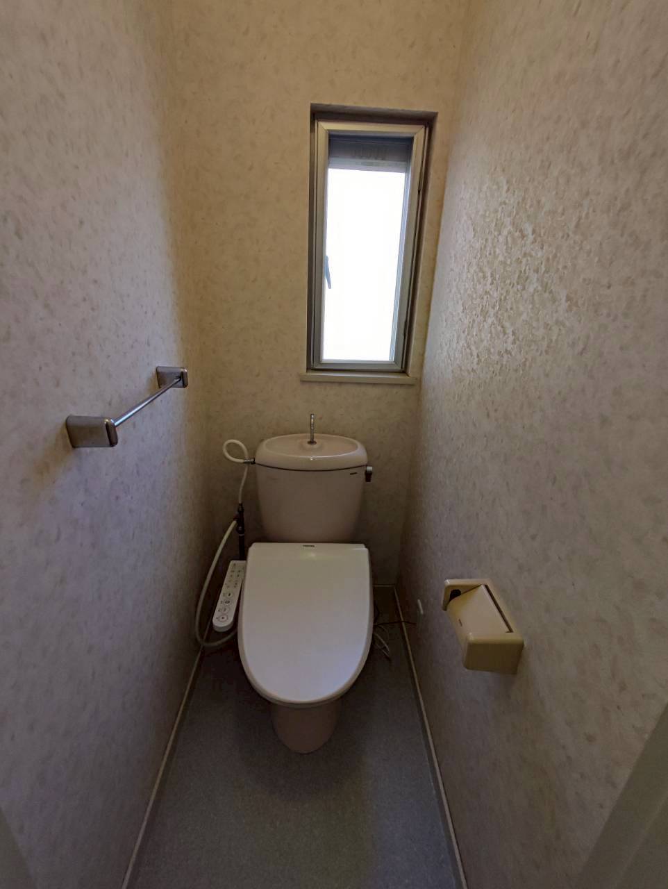 ディアマンテ二番館のトイレ写真