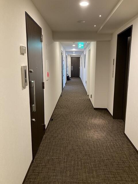 ロビー　共用廊下