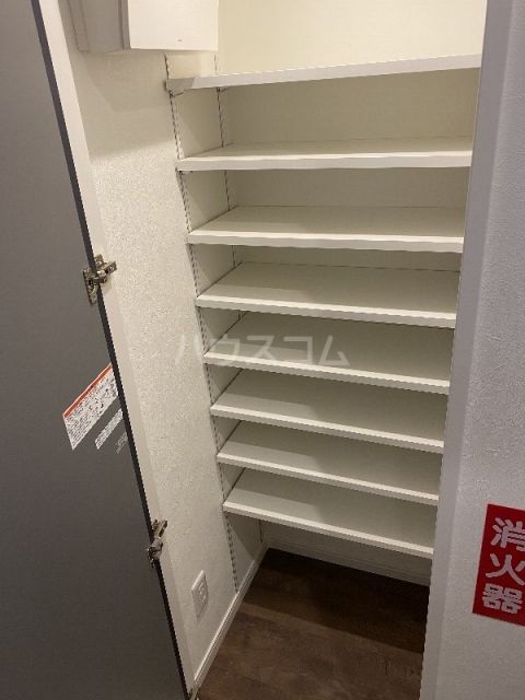 収納