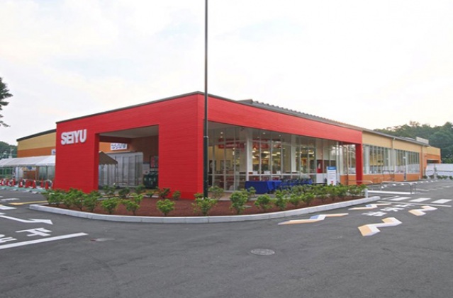 スーパー　西友東久留米店（スーパー）まで734m