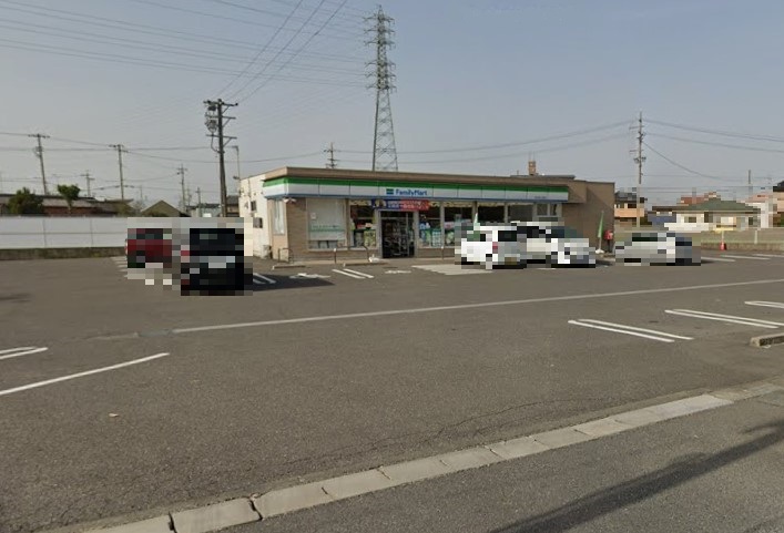 コンビニ　ファミリーマート 稲沢祖父江曲店（コンビニ）まで845m