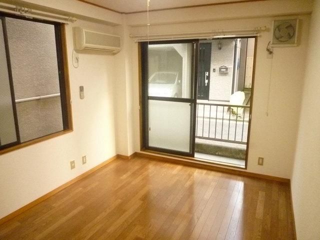 居室・リビング　居室です