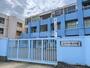 小学校　羽曳野市立はびきの埴生学園（小学校）まで959m