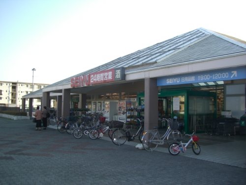その他　西友鳩山ニュータウン店（その他）まで5651m