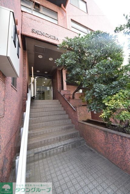 エントランス　お問合せはタウンハウジングまで！※現地待合わせ相談可能
