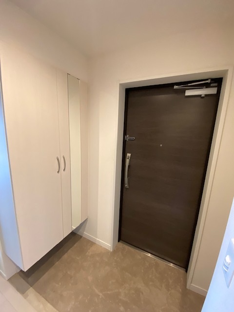 エトワール福町の玄関写真