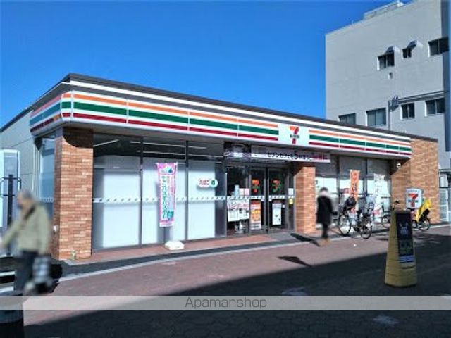 コンビニ　セブンイレブン（コンビニ）まで369m