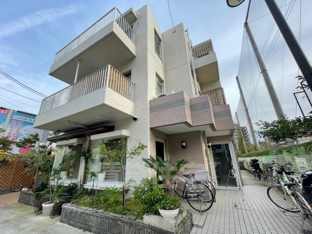 リーブル一番館