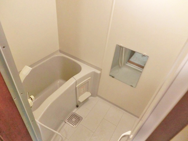 バス・シャワールーム　バスルームです☆