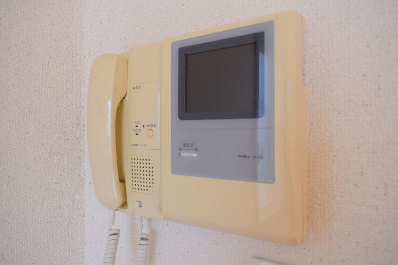 セキュリティ　オートロック連動のＴＶモニターフォンで来客時も安心