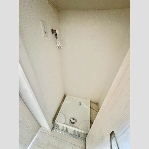 その他　室内洗濯機置場