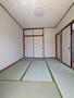 収納　天袋付の押入れは収納力抜群です。
