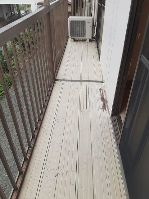 バルコニー