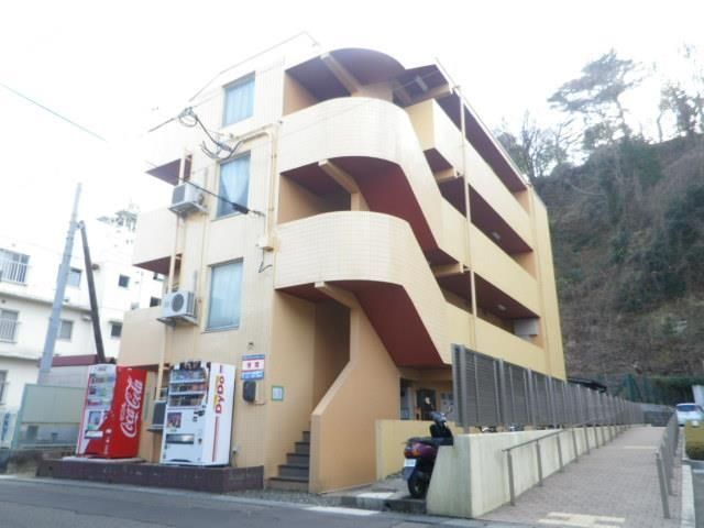仙台市太白区越路のマンションの建物外観