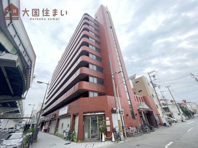 【大阪市大正区泉尾のマンションの建物外観】