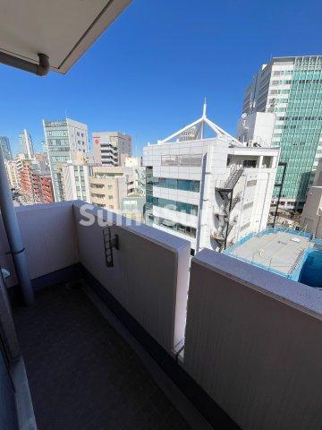 バルコニー　外からの目が気にならないバルコニーで洗濯物が干せます