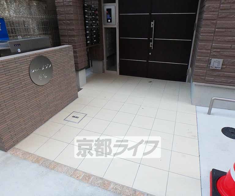 【シャーメゾン住吉のエントランス】