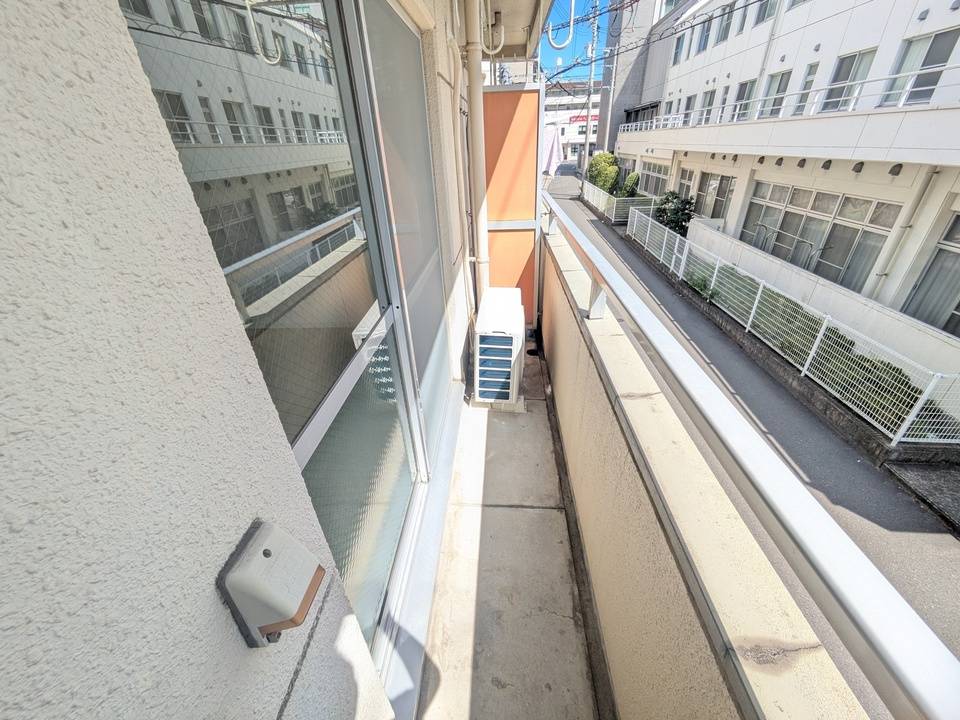 バルコニー　バルコニー