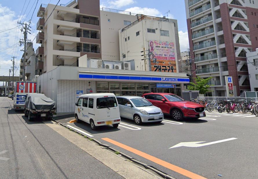 コンビニ　ローソン 北区山田一丁目店（コンビニ）まで82m