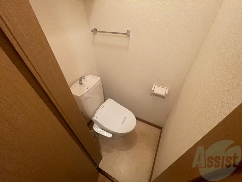 トイレ　トイレです。ウォシュレット付を探している方、おすすめです！