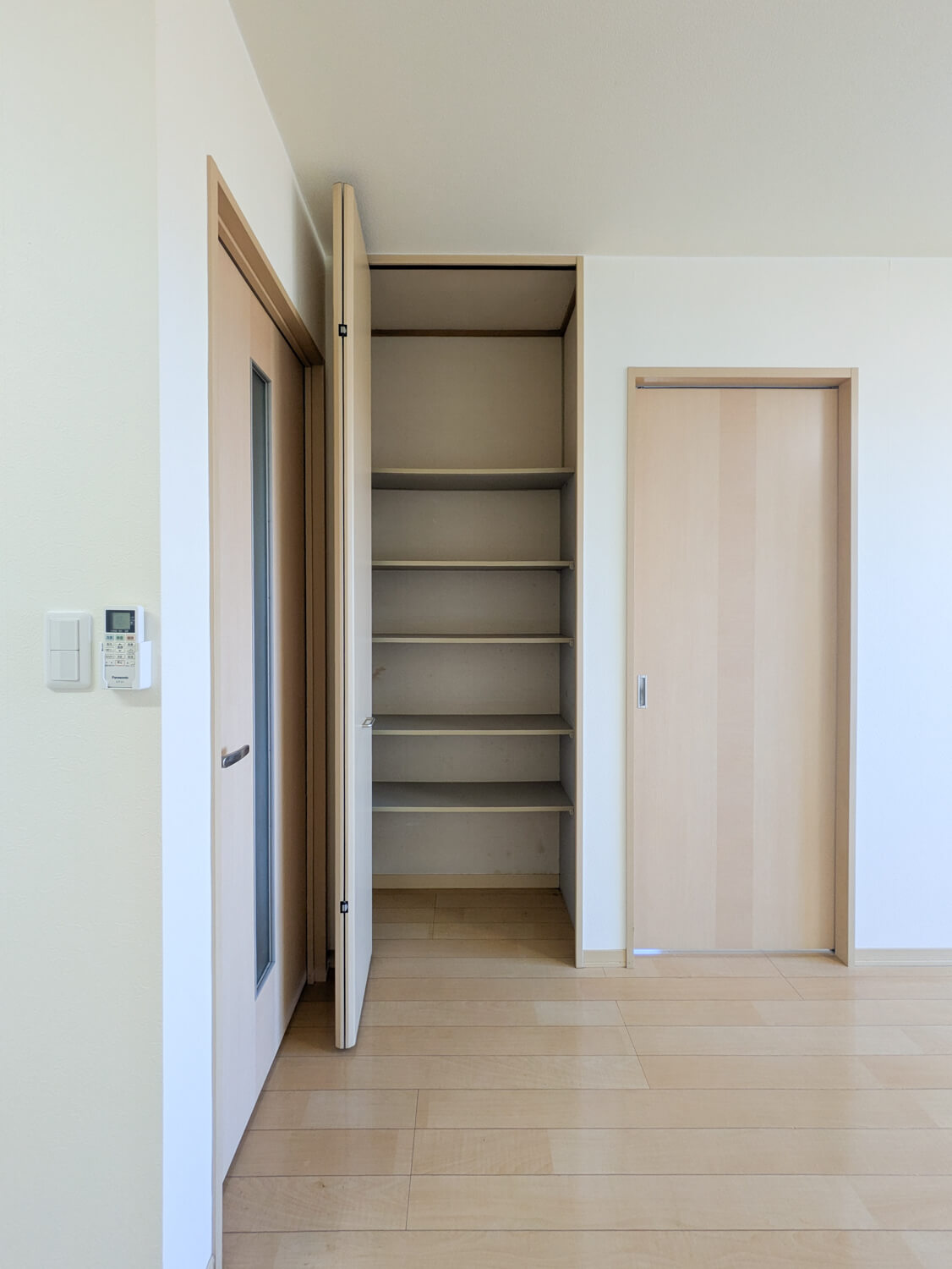 収納　LDK（リビングダイニングキッチン）　収納