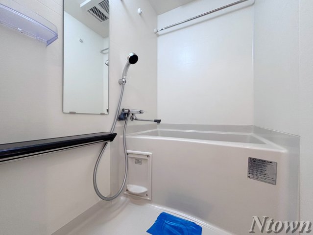 バス・シャワールーム　ゆったり過ごせるお風呂です