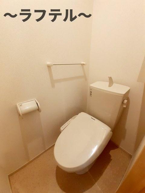 トイレ　別部屋イメージ写真