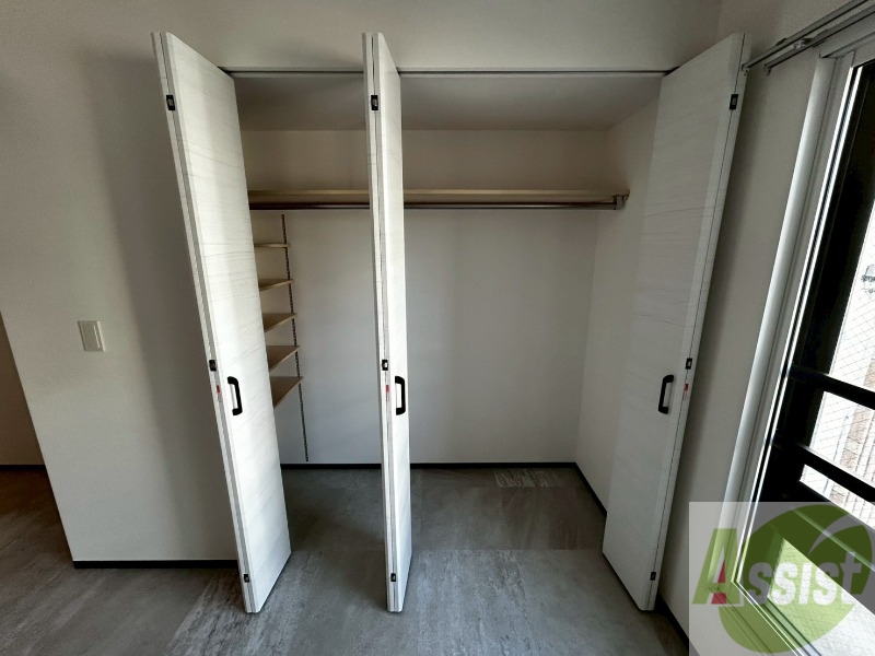 収納　こちらは収納です。物をしまう事ができますね！