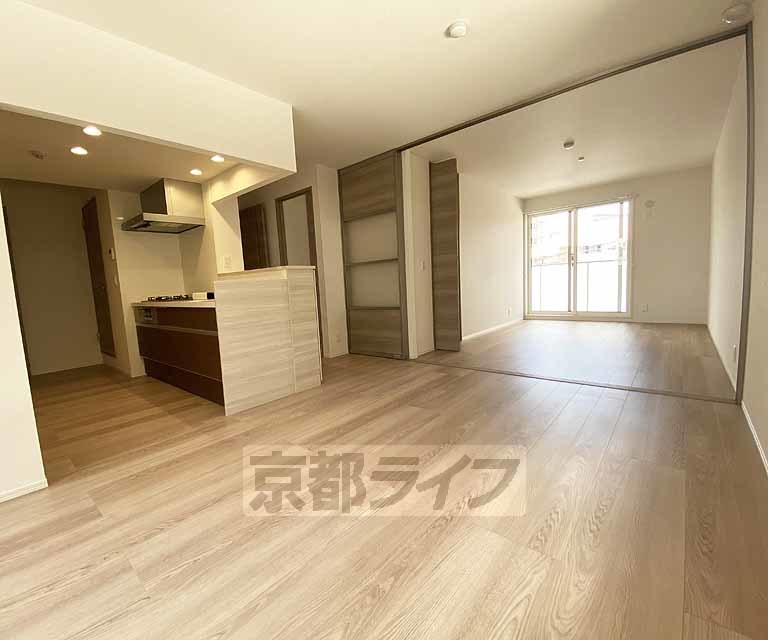 居室・リビング　開放感のあるお部屋です