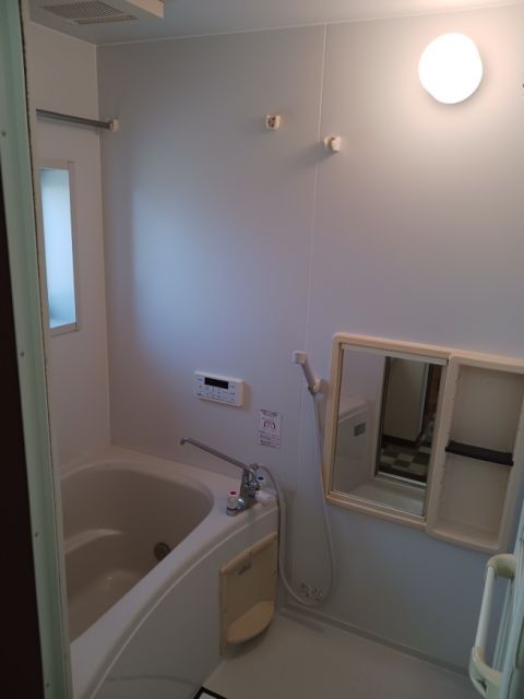 バス・シャワールーム