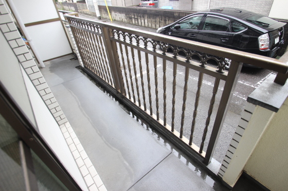 バルコニー　※別号室の写真です