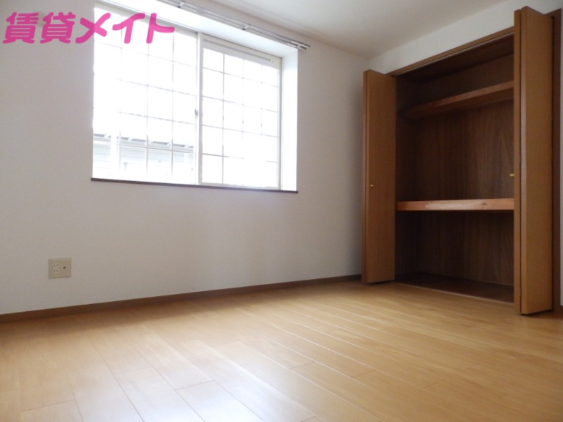 収納　同型反転タイプ参考写真