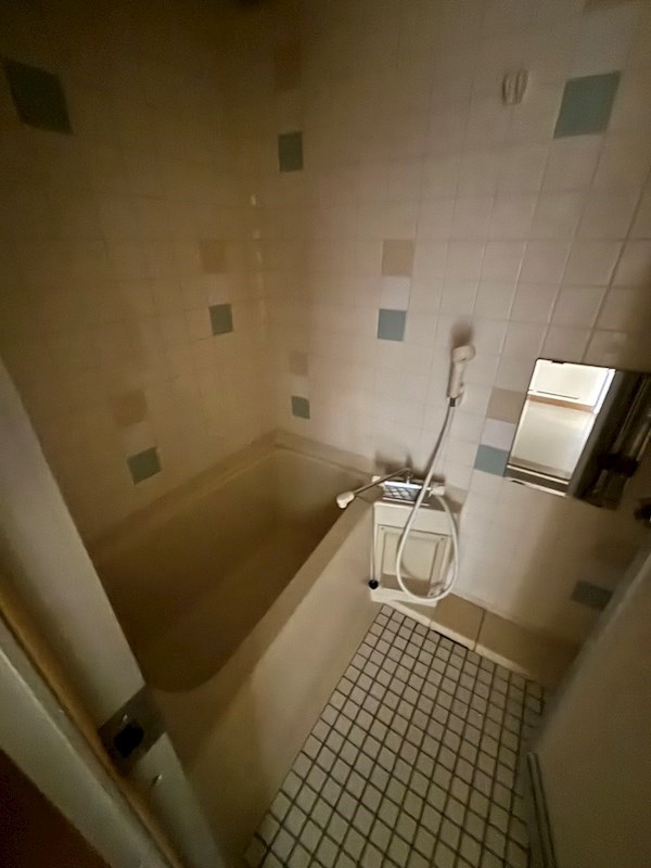バス・シャワールーム　※別部屋参考写真