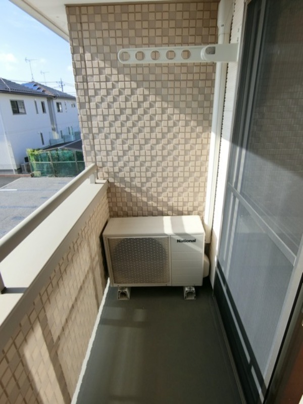 バルコニー　図面と現状に相違がある場合には現状を優先