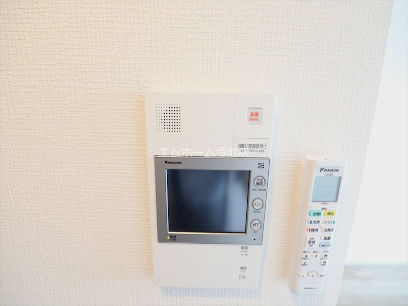 セキュリティ　TVモニター付インターホン