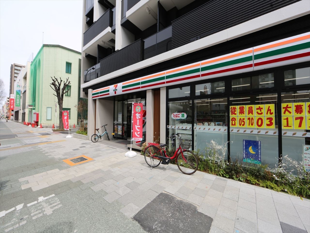コンビニ　セブンイレブン　名古屋堀田通9丁目店（コンビニ）まで60m