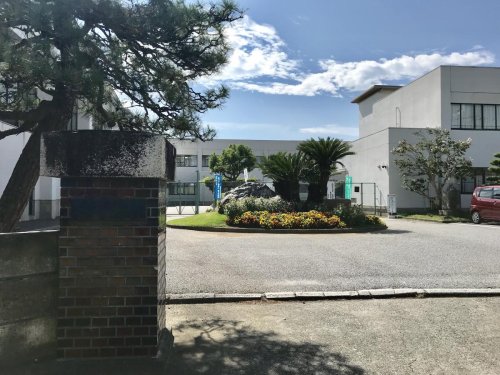 小学校　米原市立坂田小学校（小学校）まで887m