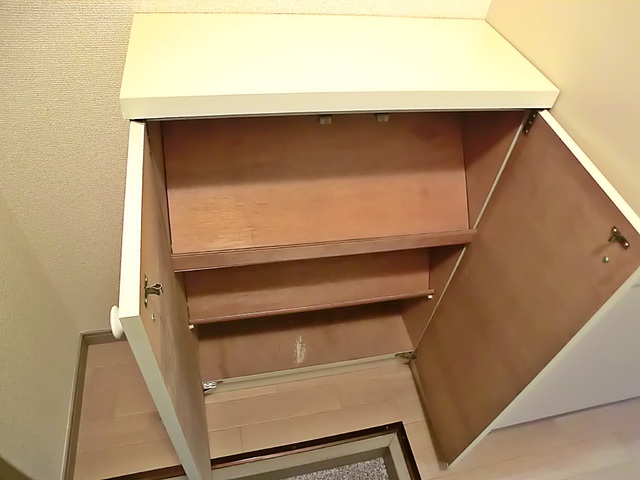 玄関　シューズボックスです♪