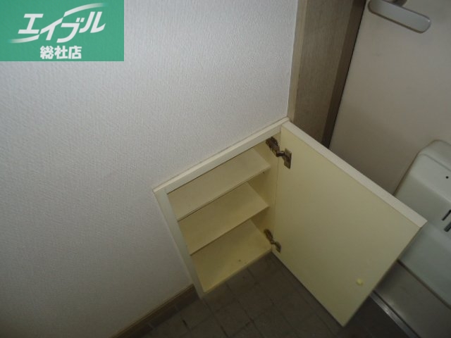 その他設備　下駄箱