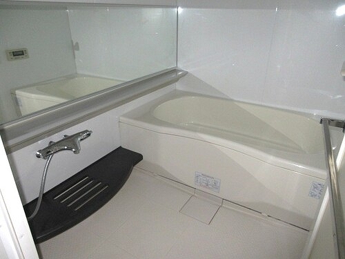 バス・シャワールーム　浴室