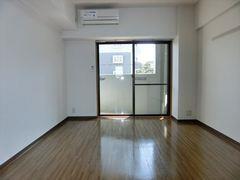 その他　窓も大きく風通しも。