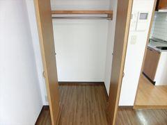 収納　スーツもコートもすっきり収納☆