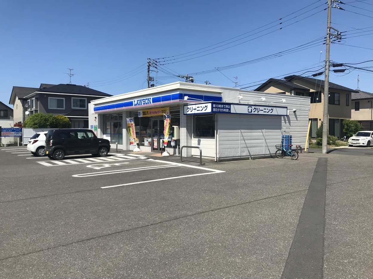 コンビニ　ローソン荻川みそら野店（コンビニ）まで790m