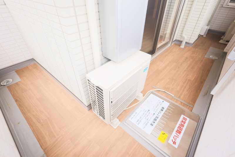 バルコニー　図面と現状に相違がある場合には現状を優先