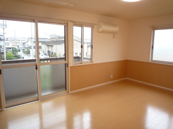 その他部屋・スペース　落ち着いた色調の洋室です