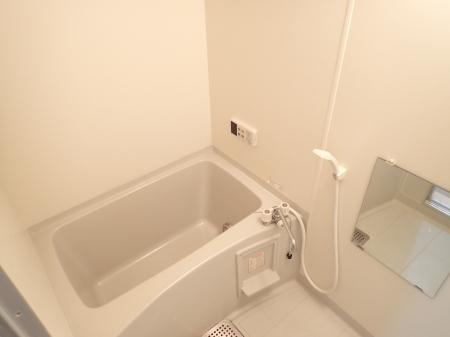 バス・シャワールーム　お風呂で日々の疲れを落としましょう