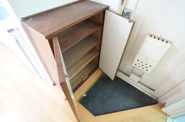 玄関　参考写真