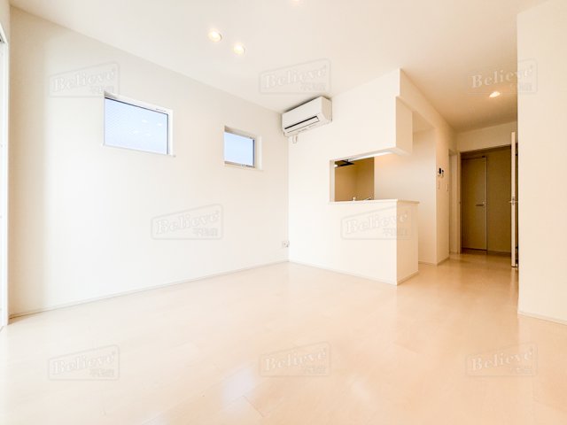 居室・リビング　広いリビングです☆